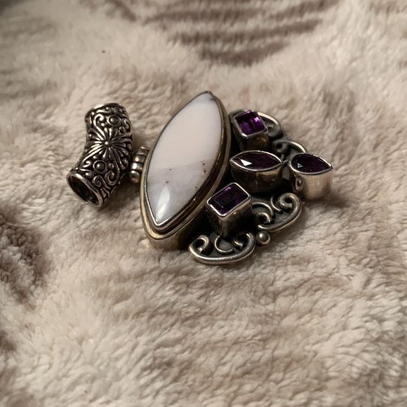 Sterling silver, white howlite and amethyst pendant - Picture 4 of 5